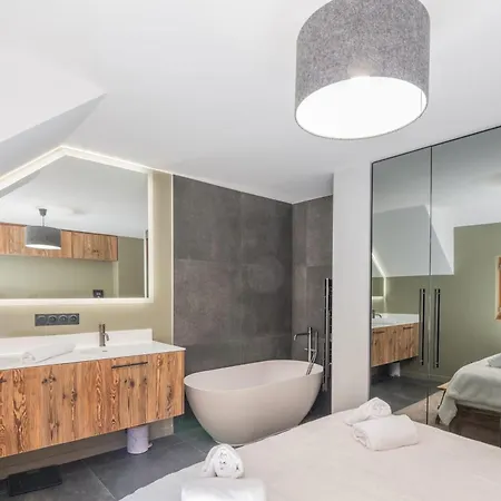Duplex Veyra - Welkeys Межев